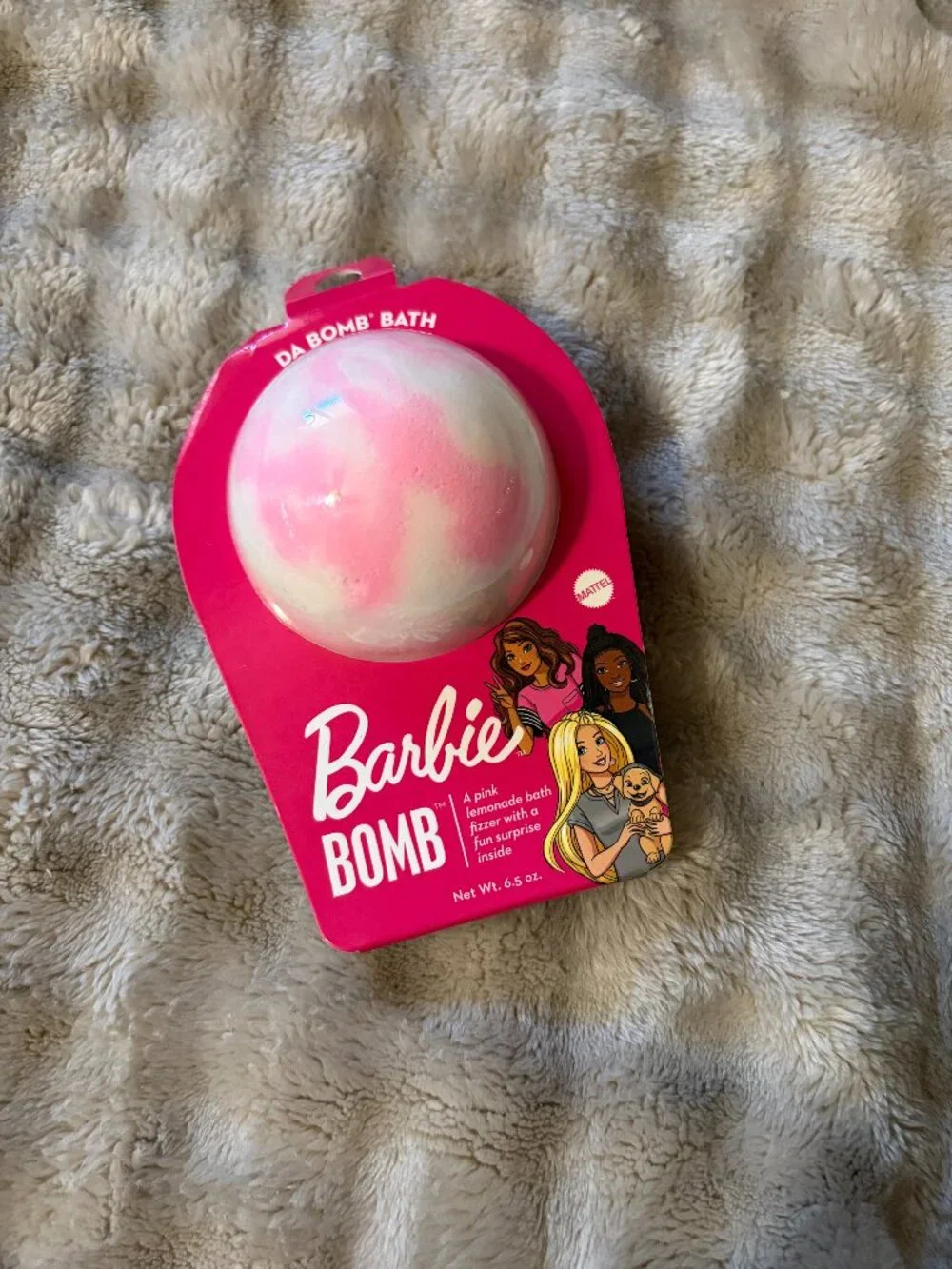 NEW! Da Bomb Barbie Bath Bomb Fizzie Pink Lemonade Fizz Pink Surprise Inside